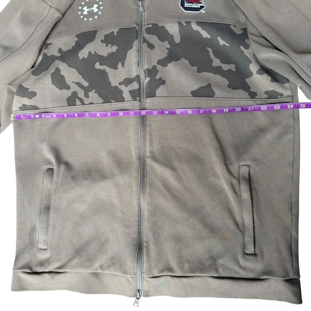 Under Armour Salute to Service South Carolina Gamecocks Mens 2XL Camo Jacket Tan